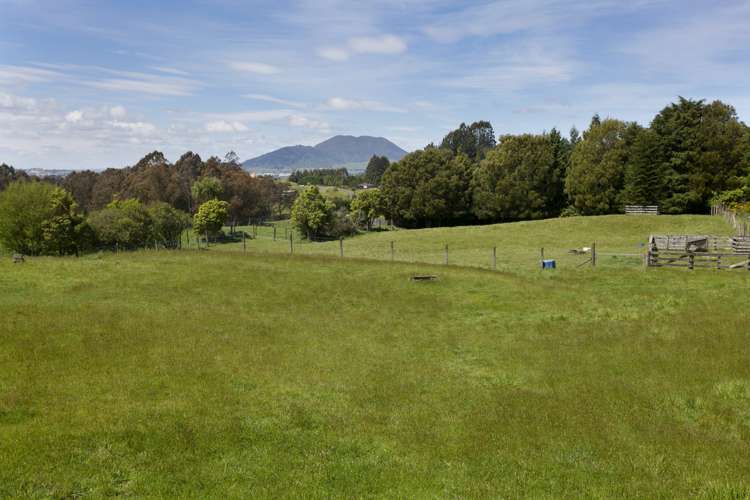 170 Mapara Road Acacia Bay_17