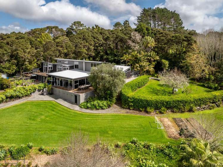 180 Forest Hill Road Waiatarua_42