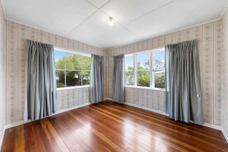 29 Puketea Street Blockhouse Bay_10