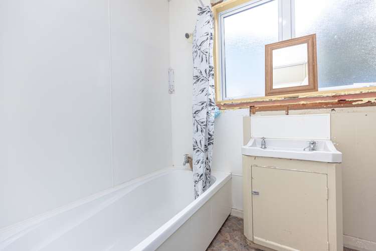 14 Lowther Street Wanganui Central_8