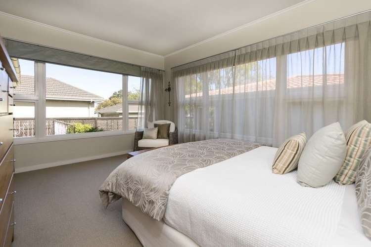 25 Rewi Road Royal Oak_14