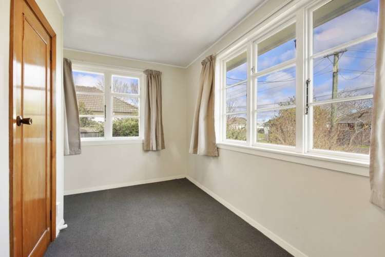 62 Hollyford Avenue Bryndwr_10