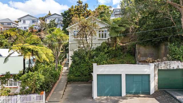 CHARACTER, COMFORT & CONVENIENCE