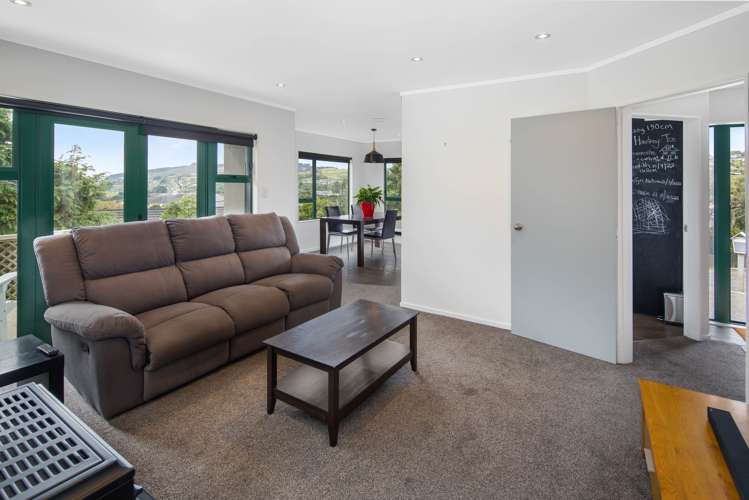 13 Hawtrey Terrace Johnsonville_6