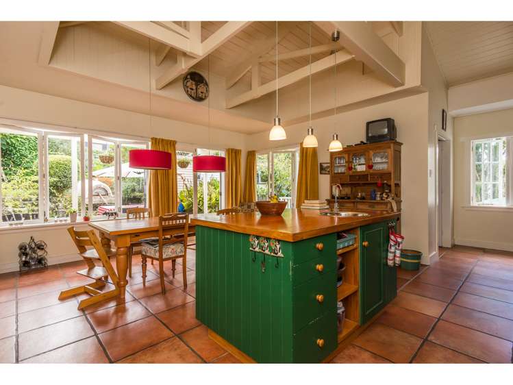 57 Park Road Titirangi_5