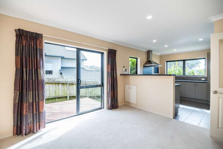 68 Erlestoke Crescent Churton Park_5