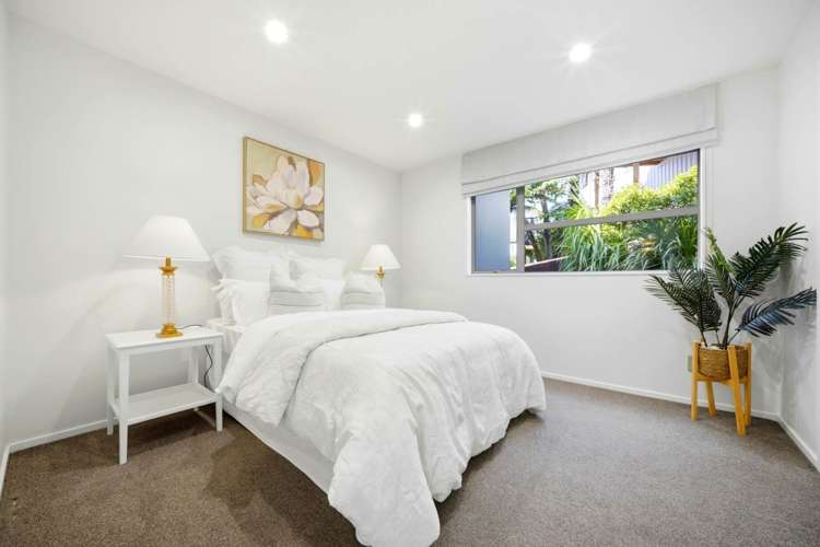 15a Korotaha Terrace Rothesay Bay_13