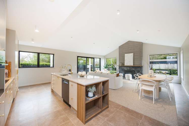 3 Waicola Drive Fitzherbert_3