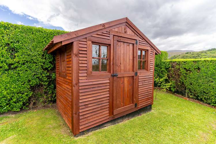 20 Turnbull Street Brockville_17