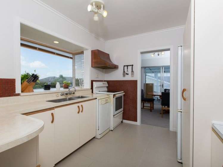 14 Sally Crescent Mount Roskill_10