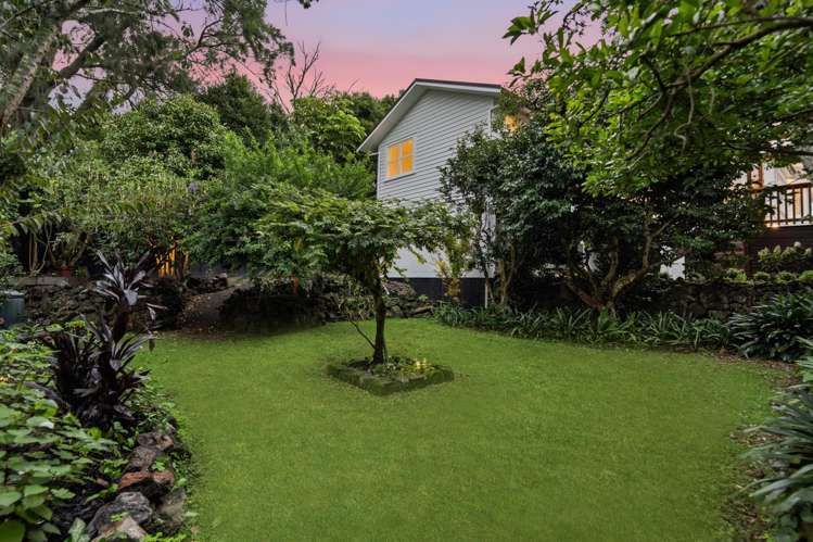 12 Shipherds Avenue Epsom_34