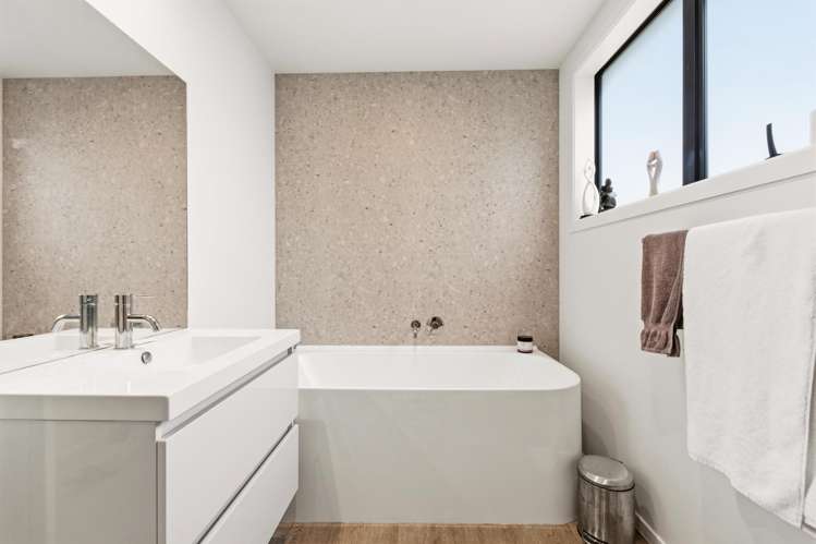 11 Till Street Jacks Point_12