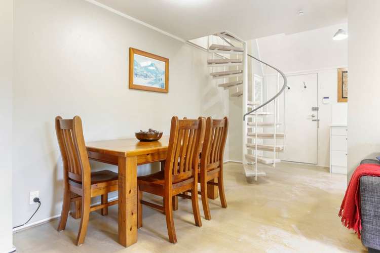 1/109 Grand Drive Remuera_5