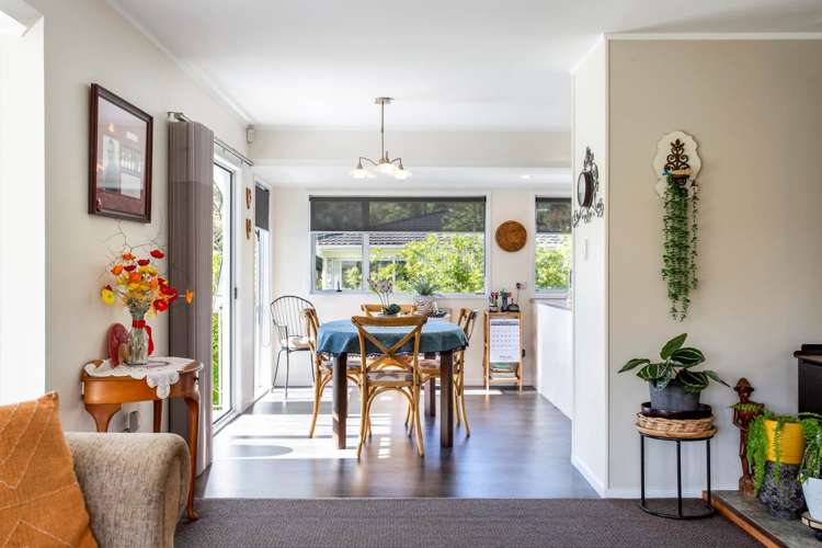 2/32 Capilano Place Glenfield_8