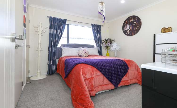 18 Dolbel Place Mangere East_9