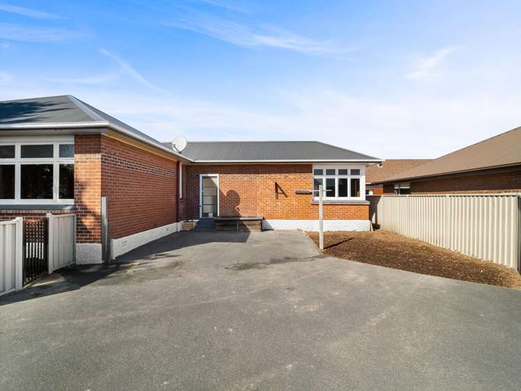 56 Gordon Road Mosgiel_21