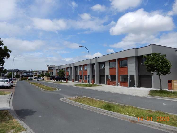 44 Bordeaux Parade Te Atatu South_6