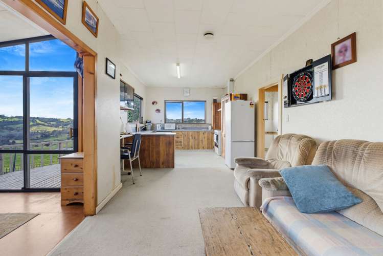 1820 StateHighway 12 Paparoa_11