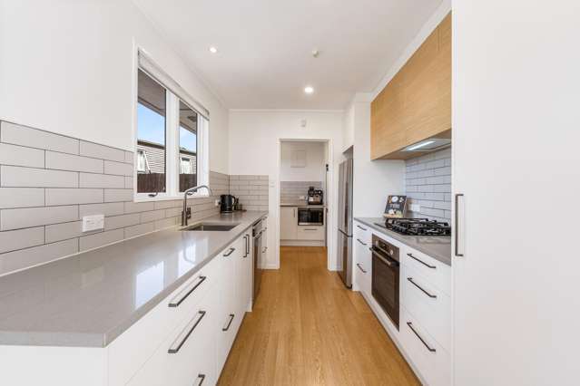 84 Helena Street Massey_4