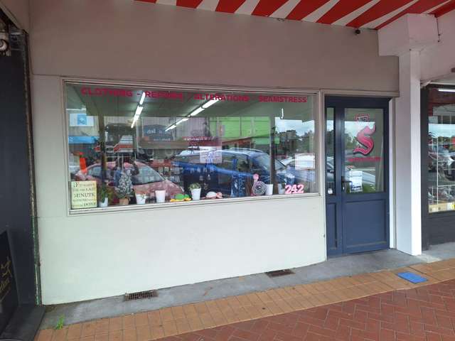 242 Broadway Stratford_3