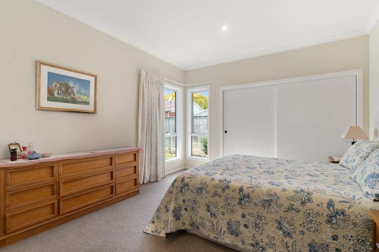 2 Dixon Street Carterton_12