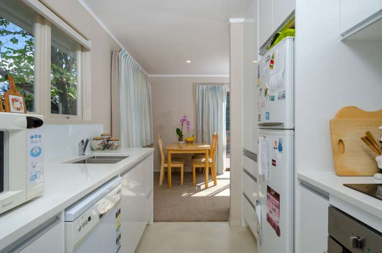2/3 Talavera Place Te Atatu South_9