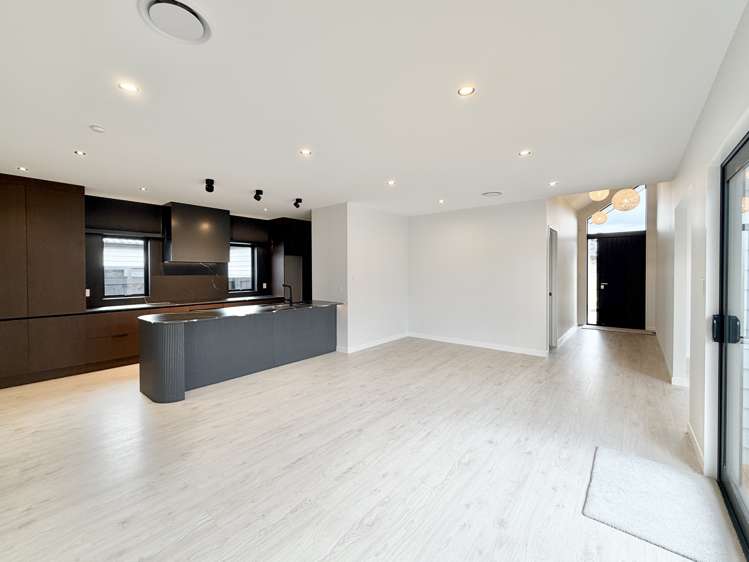 96 Huanui Drive Orewa_1