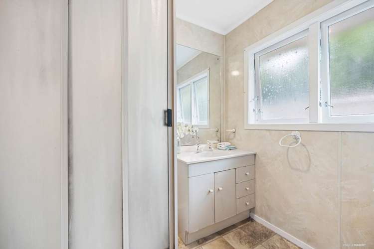 1/12 Broadview Place Howick_10