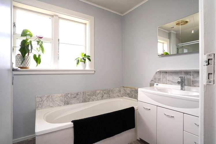 12 Goldsmith Place Waltham_18