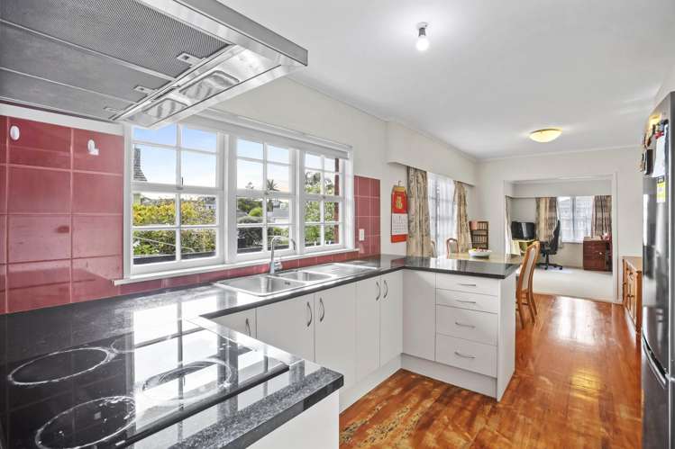 5 Imatra Place Sunnyhills_9