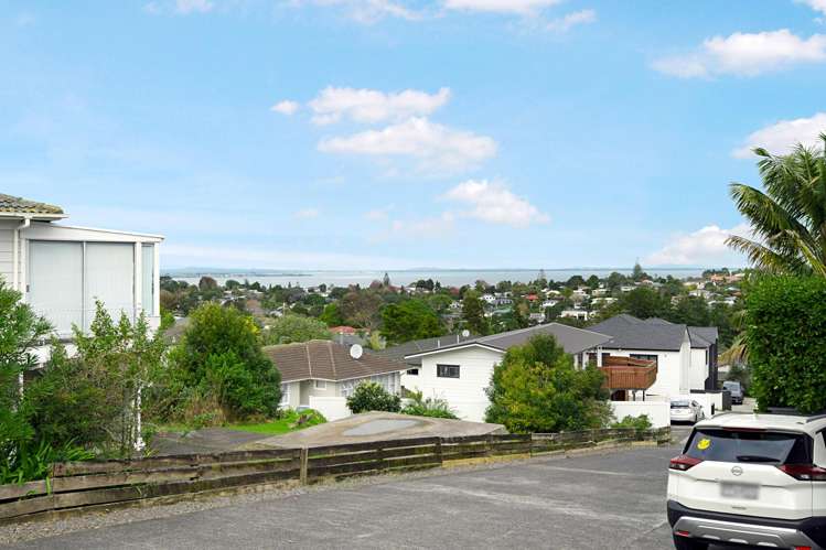 124a Golf Road New Lynn_16