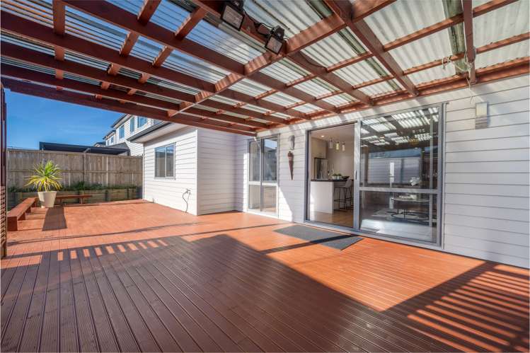 53 Castlebane Drive Flat Bush_21