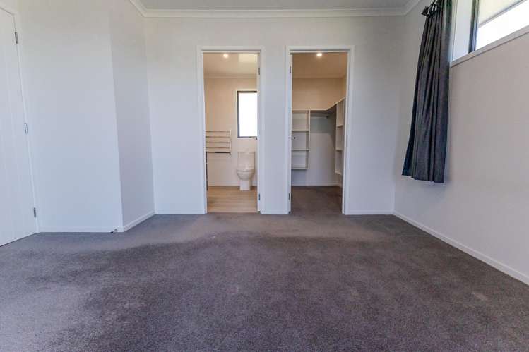 8 Holly Robinson Place Hokitika_13