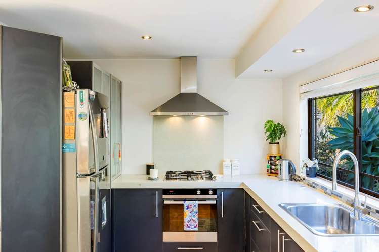 174 Kittiwake Drive Schnapper Rock_15