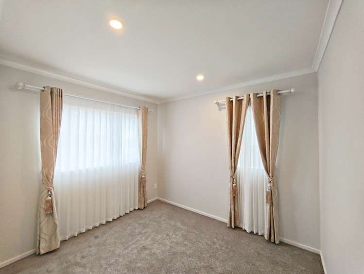 38 Chartwell Avenue Glenfield_9