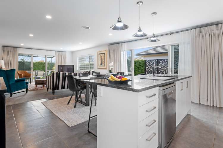 32c Robinson Avenue Holdens Bay_3