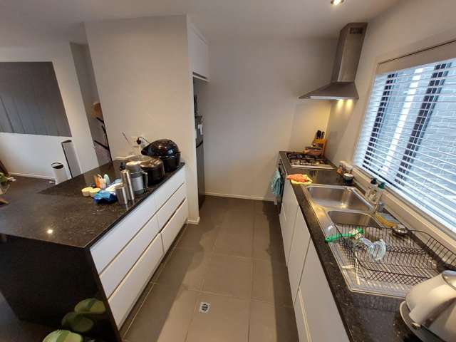 2/189 Massey St 1057_3