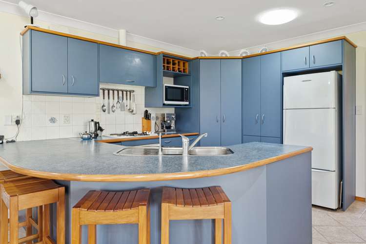 13 Reynolds Drive Glenview_6