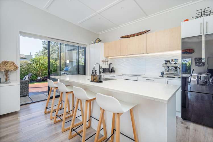 10 Voyager Place Cooks Beach_9