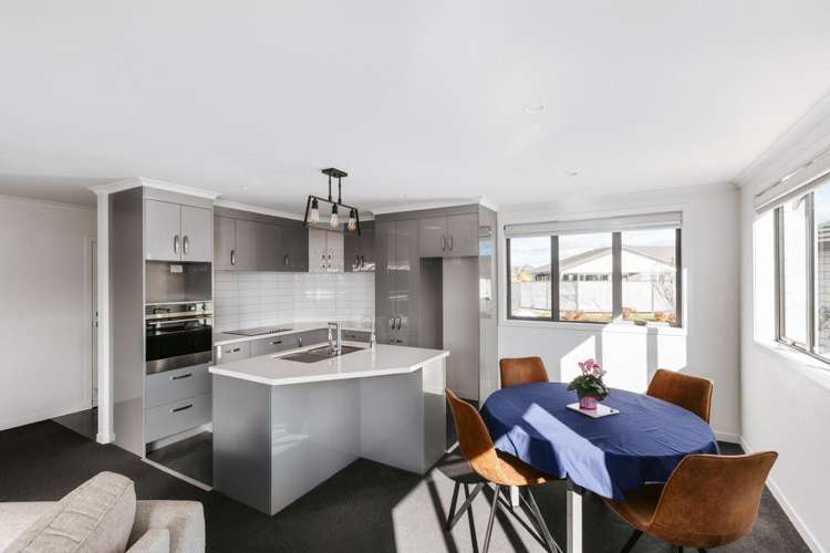 89/4 Greystone Place Omokoroa_2