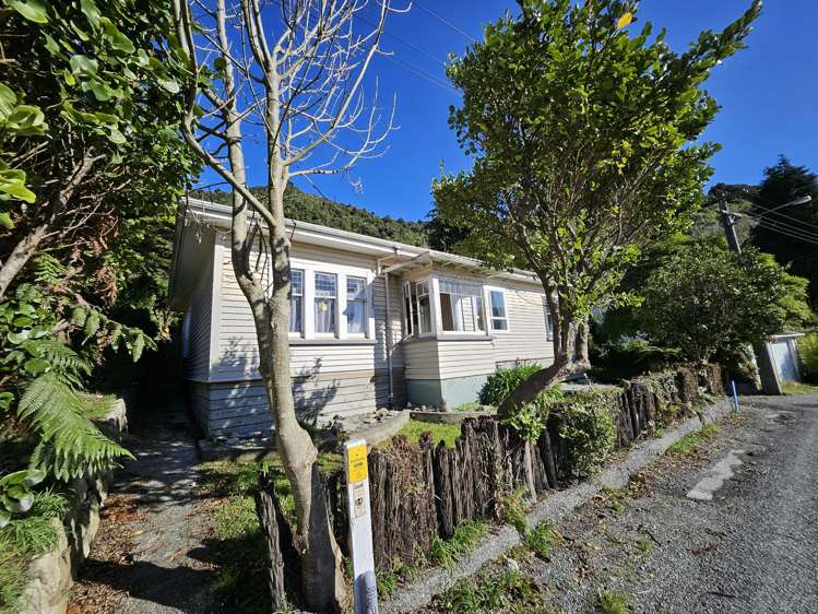 100 Omoto Road Greymouth_11