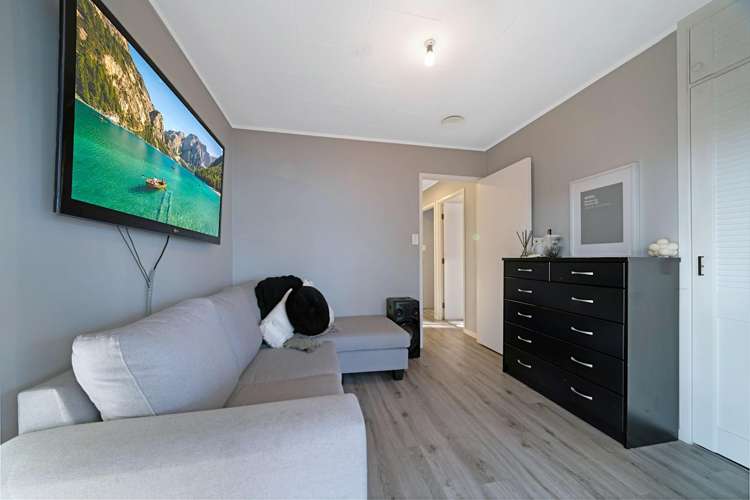 12 Pahi Place West Harbour_11