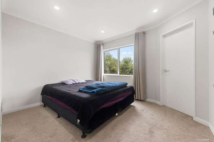 6C Archers Road Glenfield_13