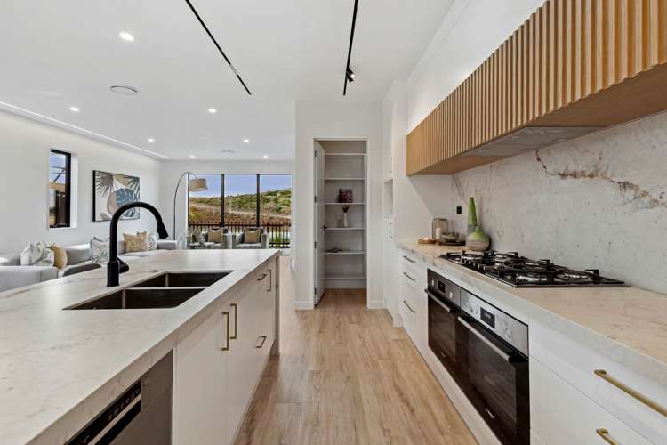 7 Parkland Loop Wainui_9