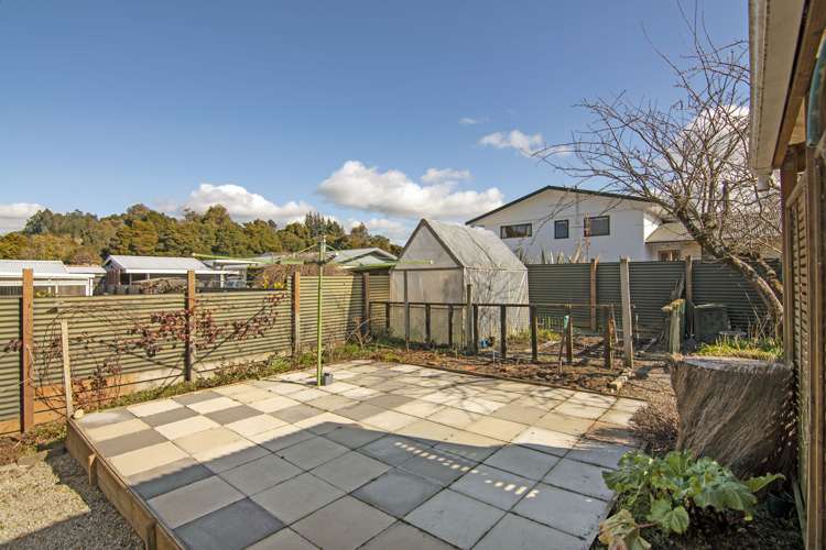 50 Eighty Eight Valley Road Wakefield_18