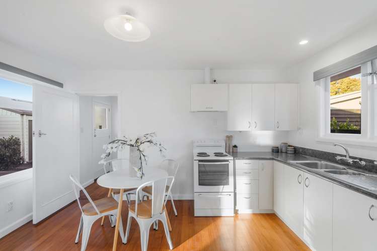 88 Joy Street Shirley_7