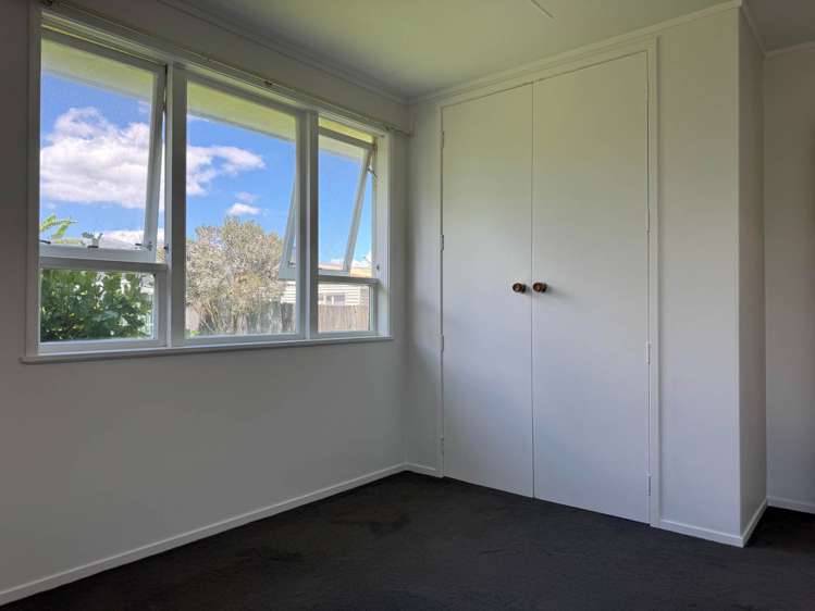 37 Inverell Avenue Wiri_11