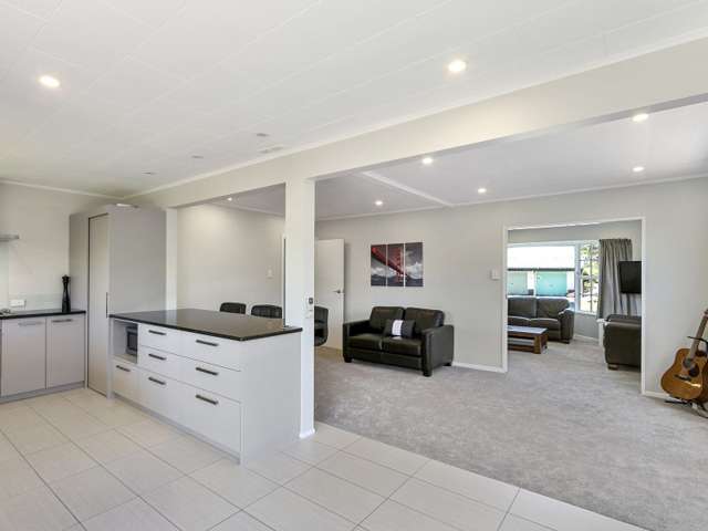 32 Timaru Grove Kelson_4