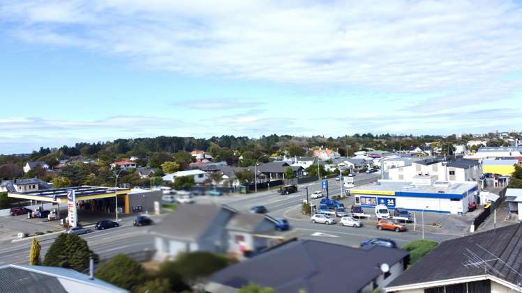 2/64 Hensley Street Gladstone_34