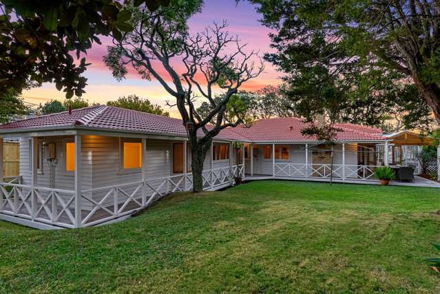 Forever family home in peninsula